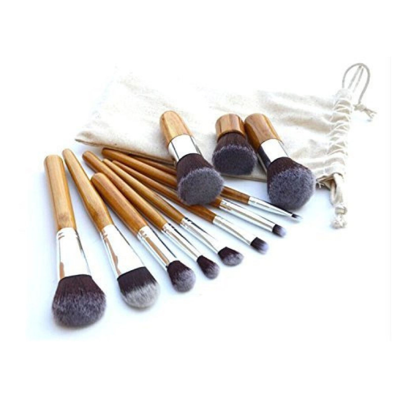 Makeup brushes for women